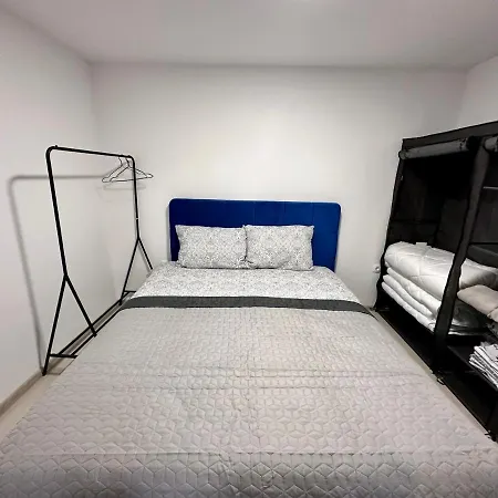 Apartment Easy